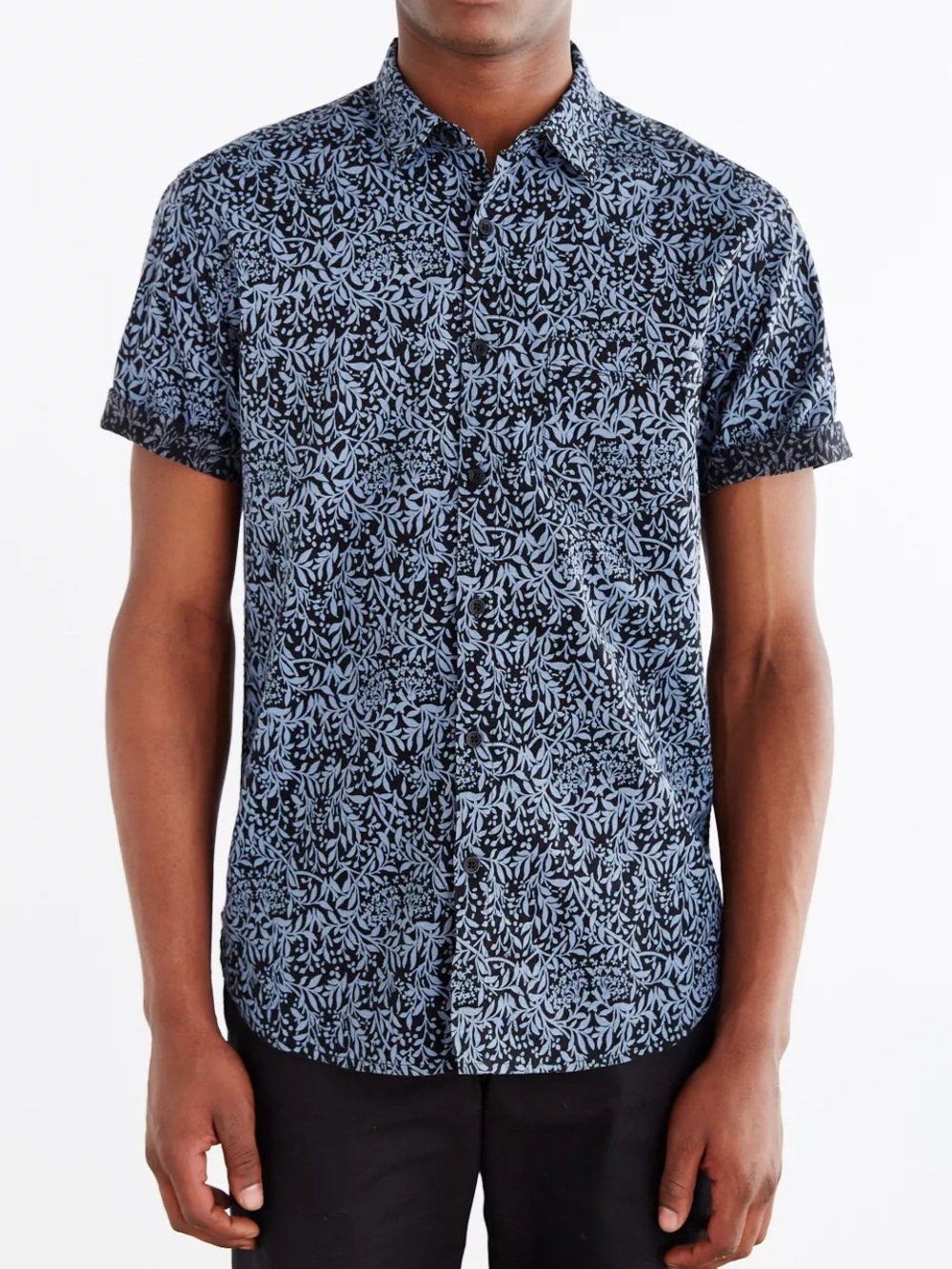 Your Neighbors Short-Sleeve Kieran Printed Button-Down M Shirt Coastal Skater